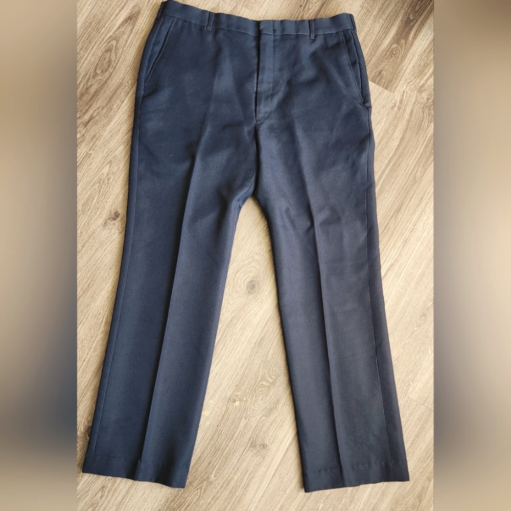 Men's Polyester Dark Navy Pants Waist: 37" Inseam: 32"